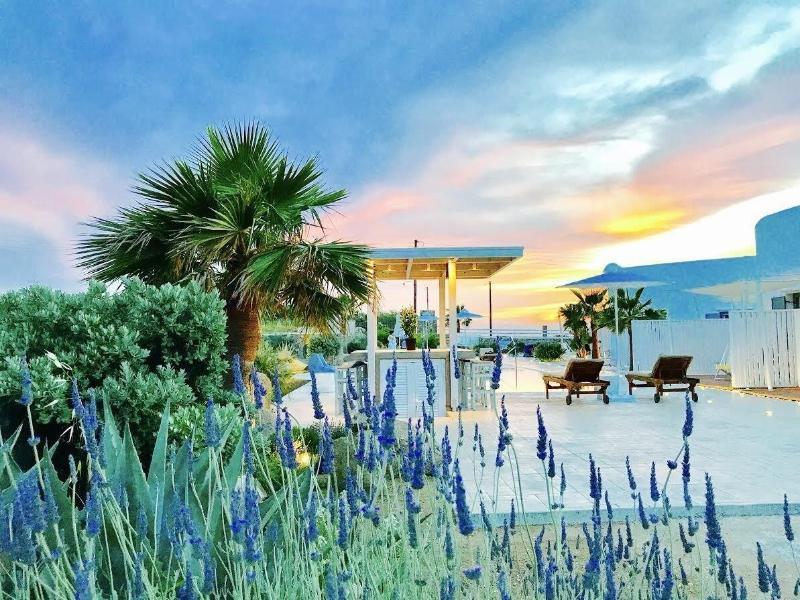 Queen Boutique Suites Mykonos Town Экстерьер фото