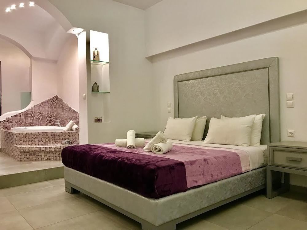 Queen Boutique Suites Mykonos Town Экстерьер фото