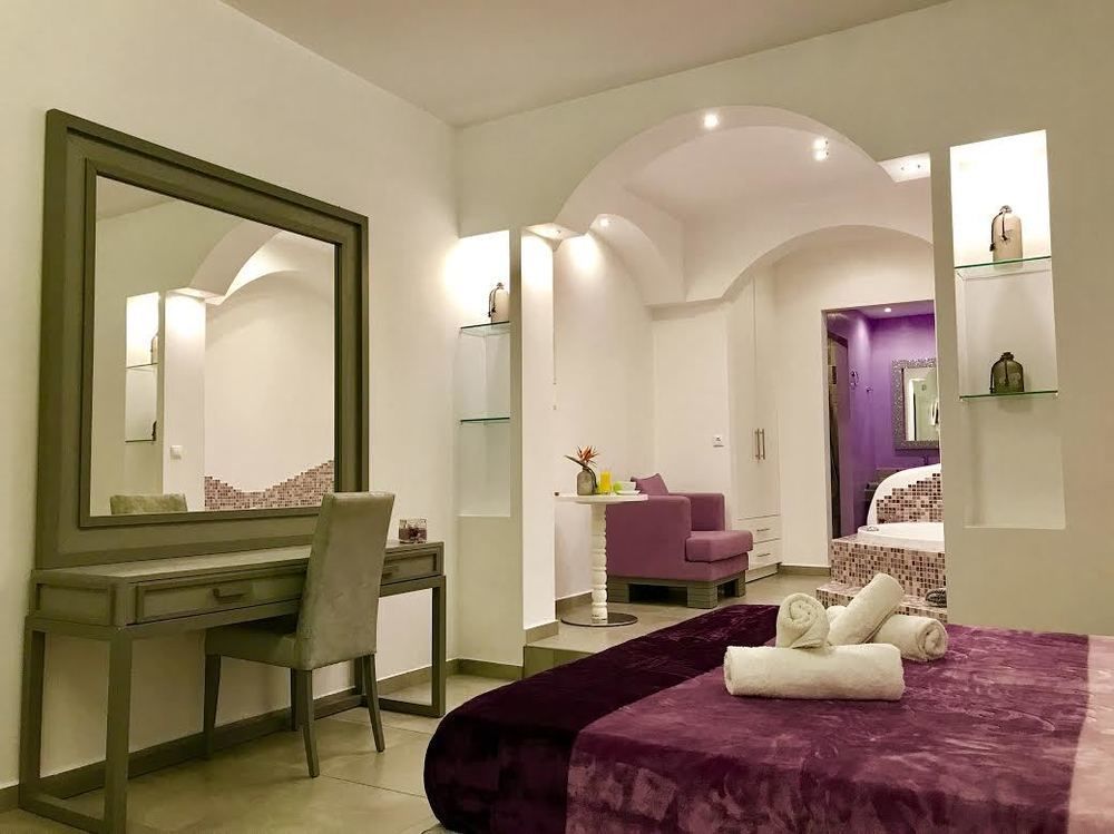 Queen Boutique Suites Mykonos Town Экстерьер фото