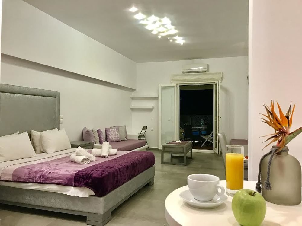 Queen Boutique Suites Mykonos Town Экстерьер фото