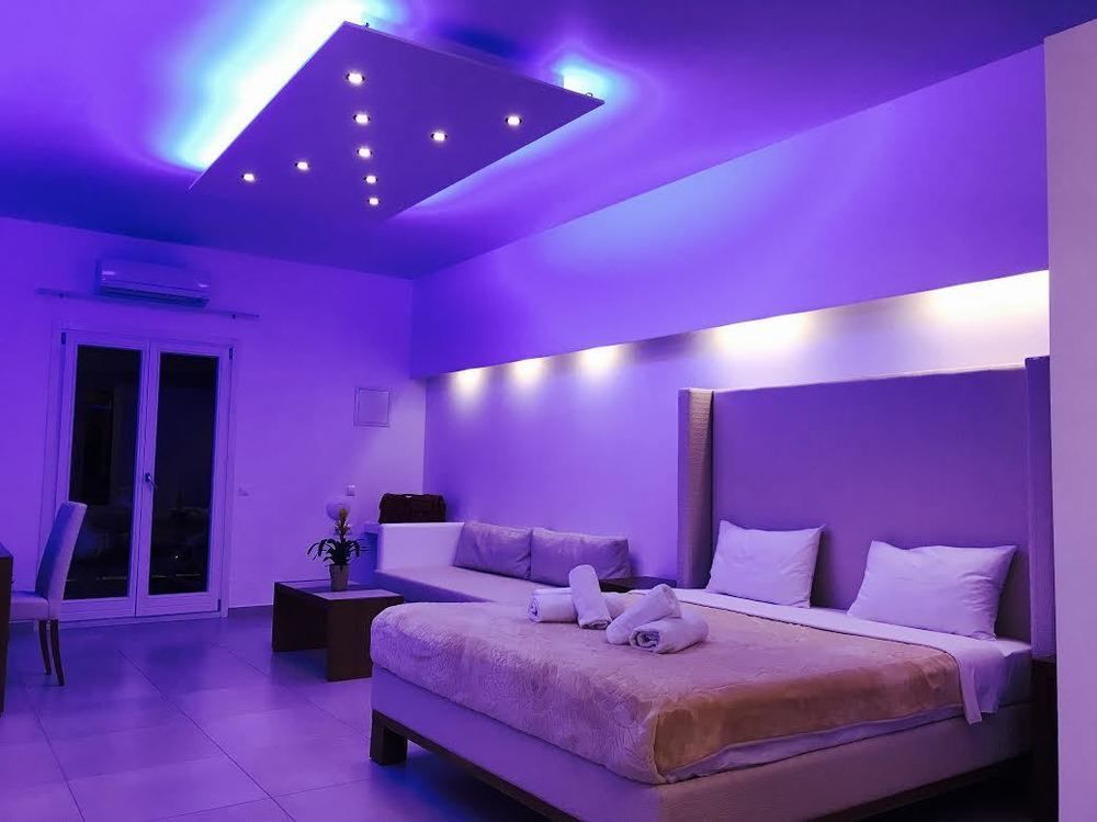 Queen Boutique Suites Mykonos Town Экстерьер фото