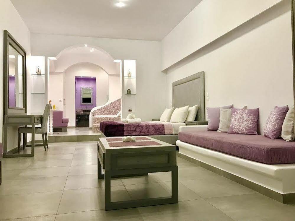 Queen Boutique Suites Mykonos Town Экстерьер фото