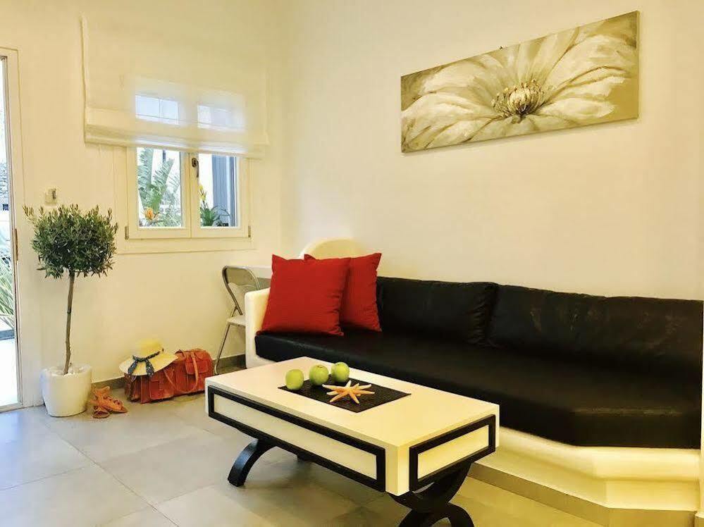 Queen Boutique Suites Mykonos Town Экстерьер фото
