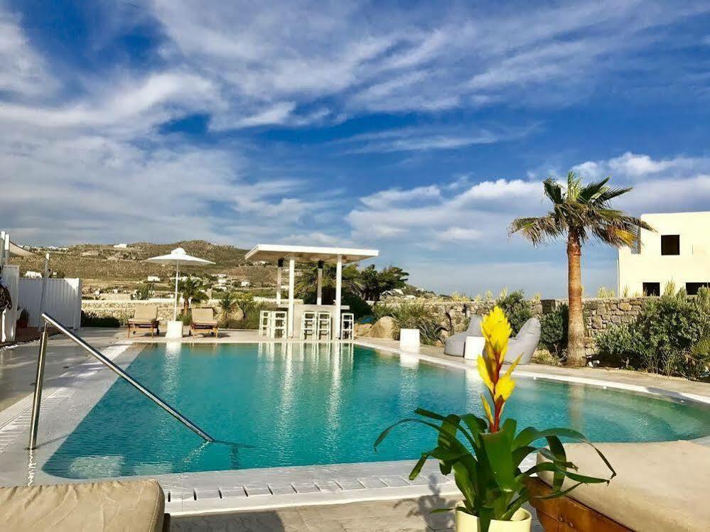 Queen Boutique Suites Mykonos Town Экстерьер фото